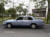 Xe Toyota Crown 2.4 MT năm 1994, màu xanh lam, nhập khẩu