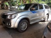 Cần bán gấp Toyota Hilux năm 2014, nhập khẩu, cam kết không ngập nước, không đâm đụng