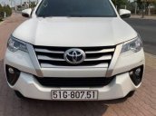 Cần bán Toyota Fortuner đời 2018, màu trắng