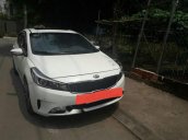 Bán Kia Cerato 2017, màu trắng số tự động, 610 triệu