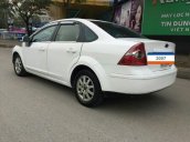 Bán Ford Focus sản xuất 2007, màu trắng chính chủ