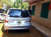 Gia đình bán Mitsubishi Grandis đời 2008, màu bạc  