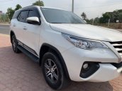 Cần bán Toyota Fortuner đời 2018, màu trắng