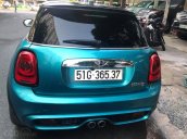 Xe Mini Cooper sản xuất năm 2015, hai màu, xe nhập