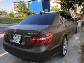 Cần bán gấp E300 AMG 2012, ĐK 2013, xe rất mới