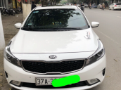 Bán ô tô Kia Cerato đời 2016 màu trắng, giá chỉ 565 triệu