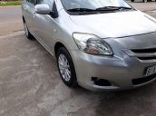 Bán Toyota Vios 2010, màu bạc, xe nhập