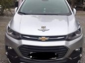 Cần bán lại xe Chevrolet Trax năm sản xuất 2017, màu bạc