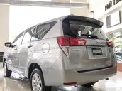 Bán xe Toyota Innova 2.0E đời 2019, màu bạc 