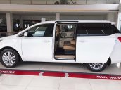 Bán Kia Sedona Platinum D đời 2019, màu trắng