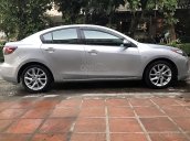 Gia đình bán Mazda 3 1.6AT 2012, màu bạc  