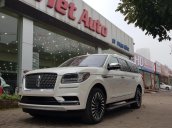 Cần bán xe Lincoln Navigator L Black Label sản xuất năm 2019, màu trắng, nhập khẩu nguyên chiếc