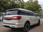 Cần bán xe Lincoln Navigator L Black Label sản xuất năm 2019, màu trắng, nhập khẩu nguyên chiếc