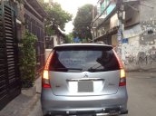 Bán ô tô Mitsubishi Grandis sản xuất 2007, màu bạc