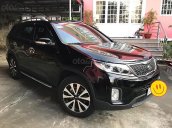 Gia đình bán xe Kia Sorento DATH đời 2016, màu đen