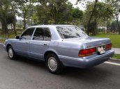 Xe Toyota Crown 2.4 MT năm 1994, màu xanh lam, nhập khẩu