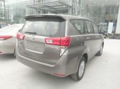 Cần bán xe Toyota Innova 2.0 E đời 2019, màu xám (ghi)