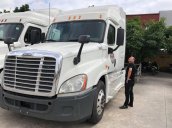 Bán xe đầu kéo Freightliner Cascadia máy Cumins 1 cam