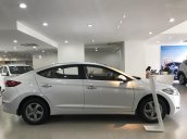 Bán Hyundai Elantra 1.6MT màu bạc, xe giao ngay, hỗ trợ đăng ký Grab miễn phí, hỗ trợ vay trả góp - LH: 0903175312