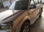 Cần bán gấp Ford Everest sản xuất năm 2011 giá tốt