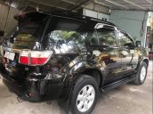 Bán xe Toyota Fortuner sản xuất năm 2010, màu đen số sàn giá cạnh tranh