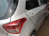 Cần bán gấp Hyundai Grand i10 2014, màu bạc, xe nhập xe gia đình, giá 258tr