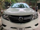 Nhà bán lại chiếc xe bán tải Mazda BT50 số tự động, 1 cầu, màu trắng