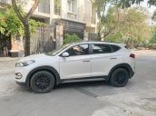 Bán xe Hyundai Tucson 1.6 Turbo trắng 2018, trả trước 350 nhận xe ngay