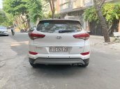 Bán xe Hyundai Tucson 1.6 Turbo trắng 2018, trả trước 350 nhận xe ngay