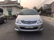 Cần bán gấp Toyota Innova đời 2012 còn mới, 500tr