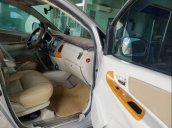 Cần bán xe Toyota Innova 2009, màu bạc, xe đẹp