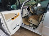 Cần bán xe Toyota Innova 2009, màu bạc, xe đẹp