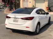 Bán Mazda 3 đời 2017, màu trắng như mới, giá tốt