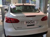 Bán xe Ford Focus Titanium 1.5L sản xuất năm 2019, màu trắng 