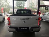 Cần bán Mitsubishi Triton sản xuất năm 2019, màu trắng, nhập khẩu nguyên chiếc 