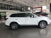 Bán Mitsubishi Outlander Sport 2019, số tự động vô cấp, màu trắng