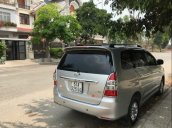 Bán ô tô Toyota Innova 2.0G sản xuất năm 2012, màu bạc giá cạnh tranh