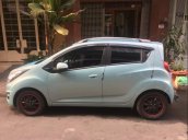 Cần bán Chevrolet Spark LT sản xuất 2016, nhập khẩu xe gia đình