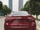 Bán xe Mazda 2 đời 2017 màu đỏ, giá 528 triệu