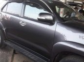 Bán ô tô Toyota Fortuner sản xuất năm 2013, màu xám, giá tốt