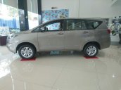 Cần bán xe Toyota Innova đời 2019, giá thấp, giao nhanh toàn quốc