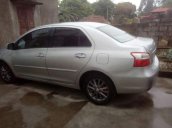 Cần bán xe Toyota Vios E đời 2013, màu bạc