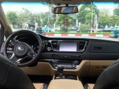 Bán Kia Sedona 2016, màu trắng, nhập khẩu