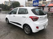 Bán Hyundai Grand i10 đời 2015 màu trắng, xe nhập khẩu