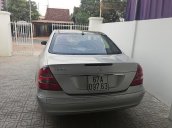 Cần bán lại xe Mercedes E280 đời 2005, màu bạc chính chủ