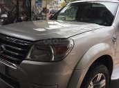 Cần bán lại xe Ford Everest AT 2011, màu hồng, số tự động 