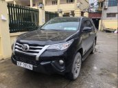 Cần bán Toyota Fortuner 2.4G đời 2018, màu đen, xe nhập số sàn