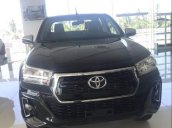 Bán xe Toyota Hilux đời 2018, màu đen, nhập khẩu nguyên chiếc Thái Lan