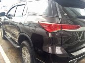 Bán xe Toyota Fortuner sản xuất năm 2019, màu nâu, nhập khẩu