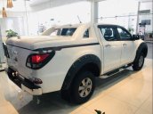 Bán Mazda BT 50 đời 2019, màu trắng, xe nhập